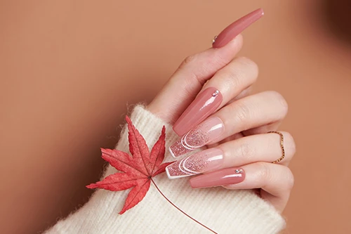 ARTIFICIAL NAILS